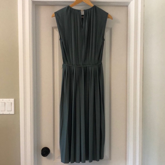 H&M Dresses & Skirts - H&M Sage Green Pleated Dress with Belt.
